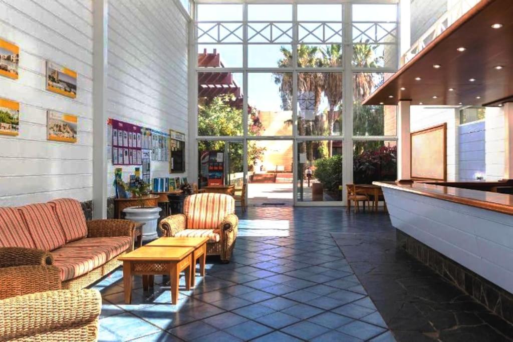 1 Bedroom Aparthotel+Heated Pool/Restaurant Costa Del Silencio Εξωτερικό φωτογραφία